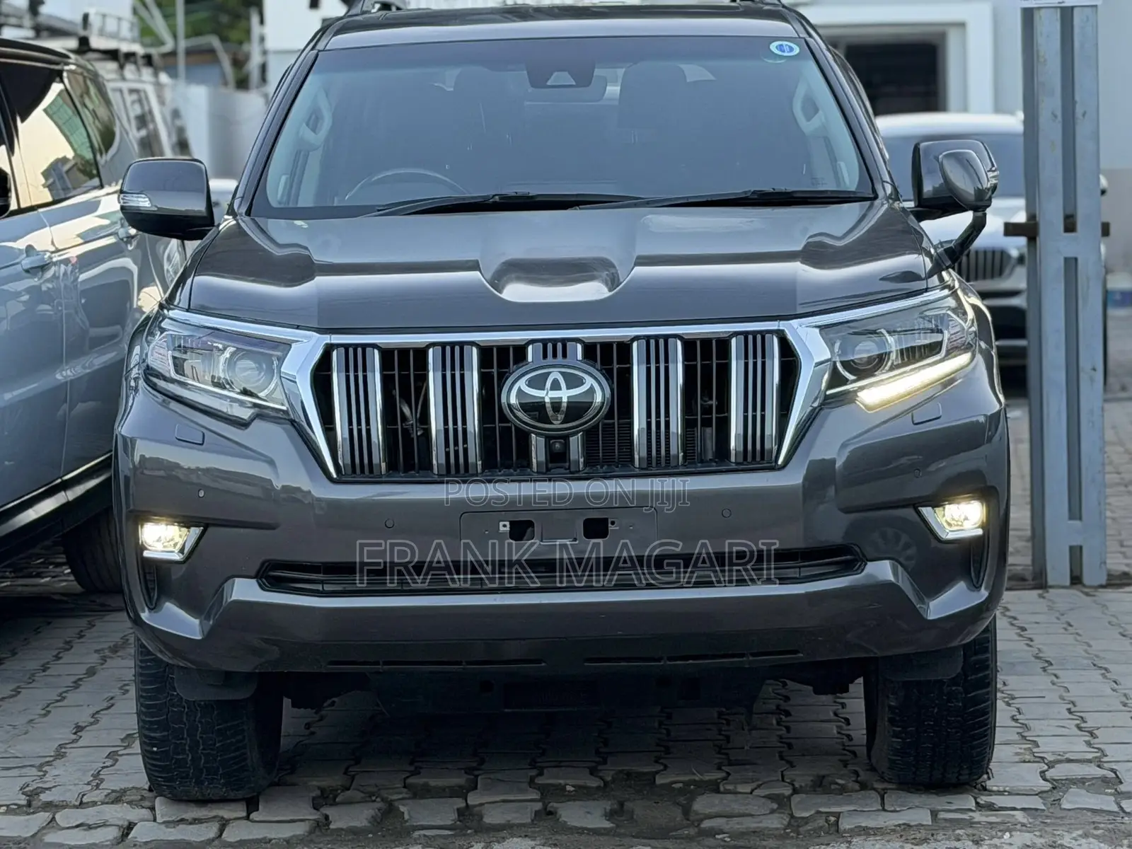 Toyota Land Cruiser Prado 2021 Gray