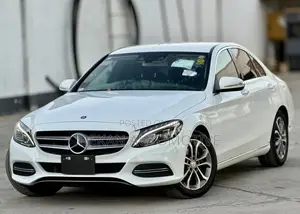 Mercedes-Benz C-Class C 180 7G-TRONIC PLUS (S205) 2015 White