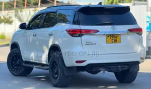 Toyota Fortuner 2018 White