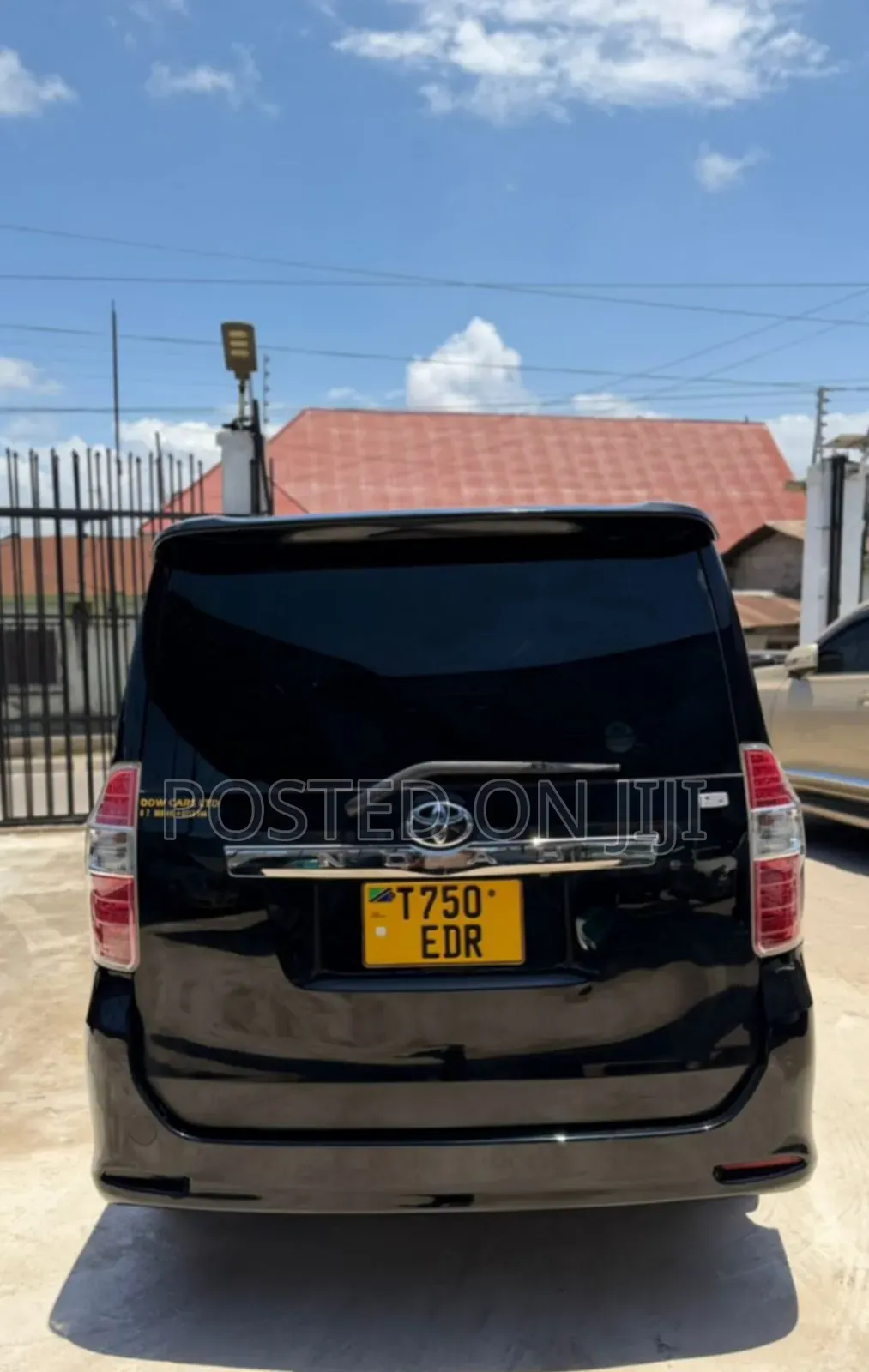 Toyota Noah 2009 Black