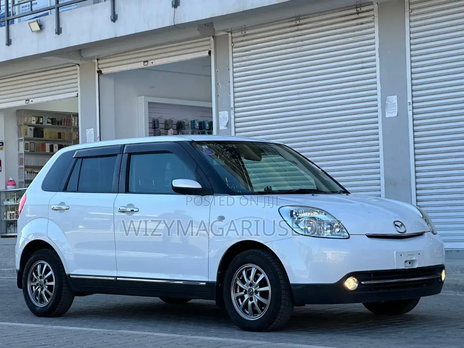 Mazda Verisa 2012 White