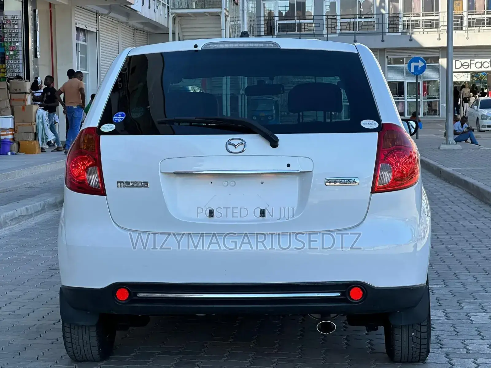 Mazda Verisa 2012 White