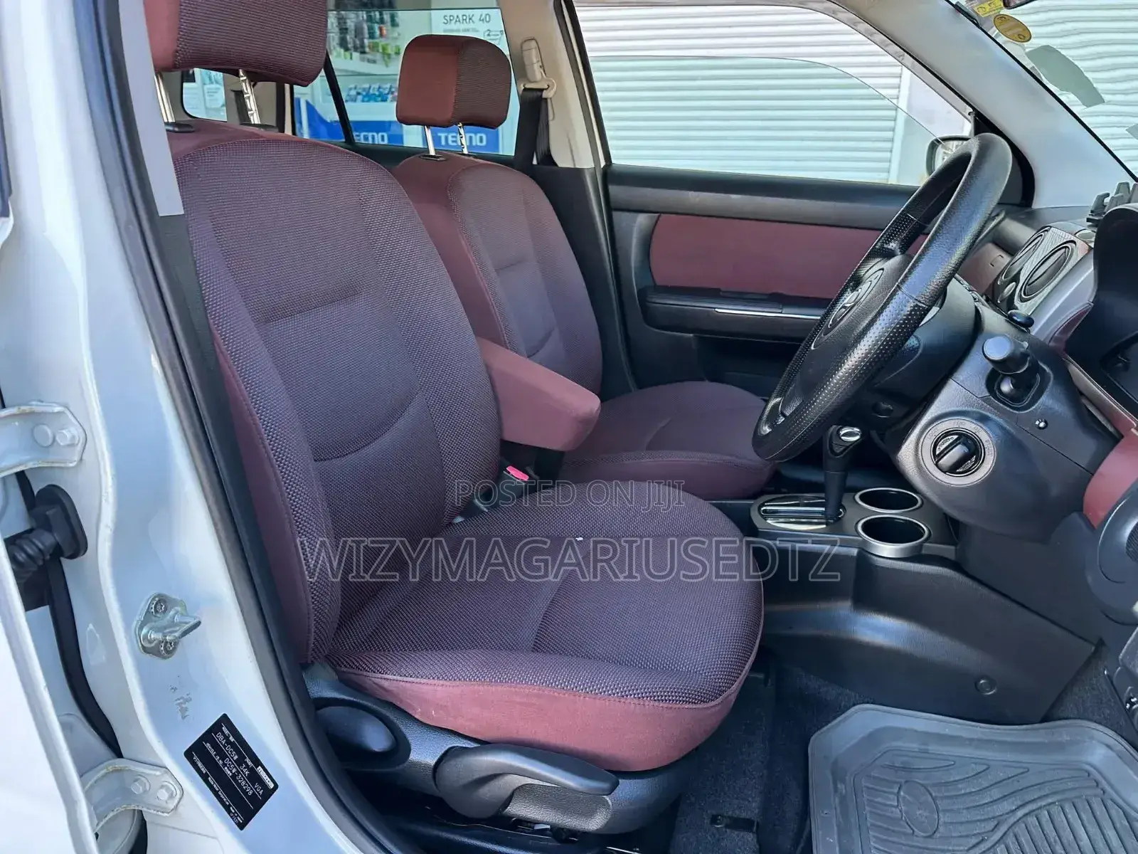Mazda Verisa 2012 White