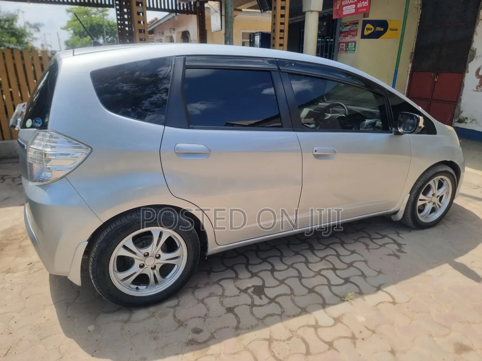 Honda Fit 2012 Silver