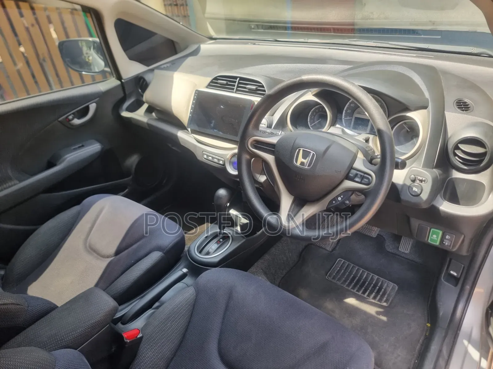 Honda Fit 2012 Silver