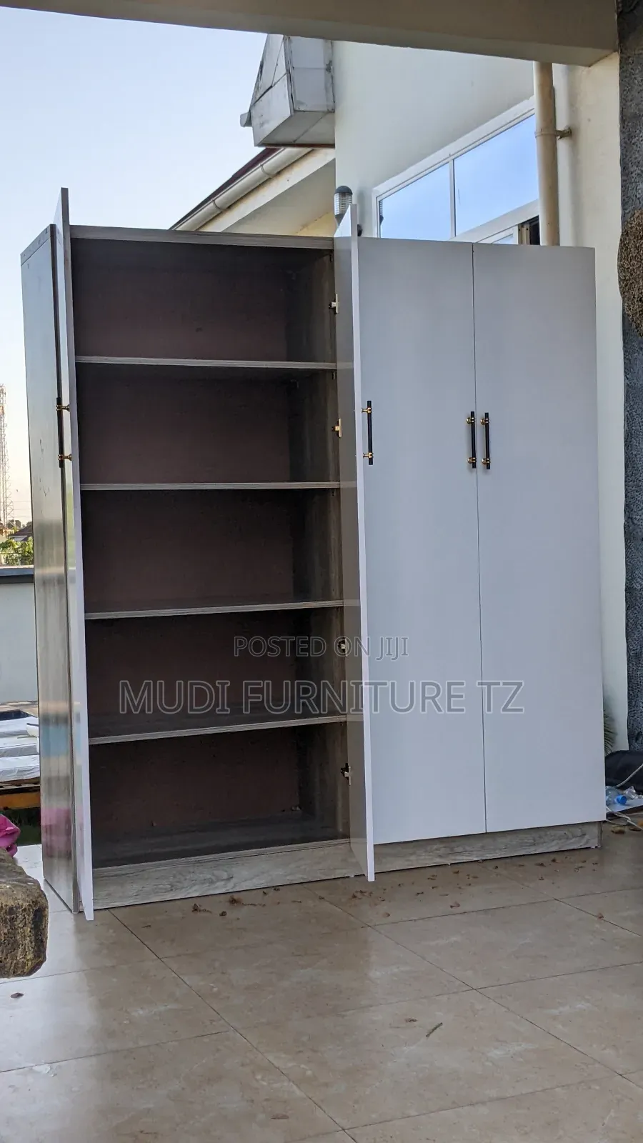 Kabati Ya Nguo Cm 230/200cm