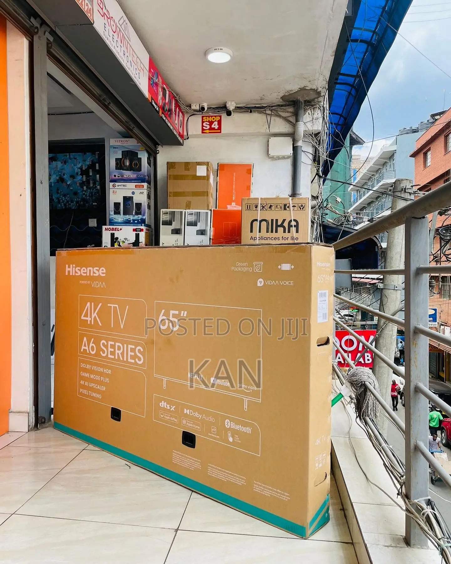 65 Inch Hisense