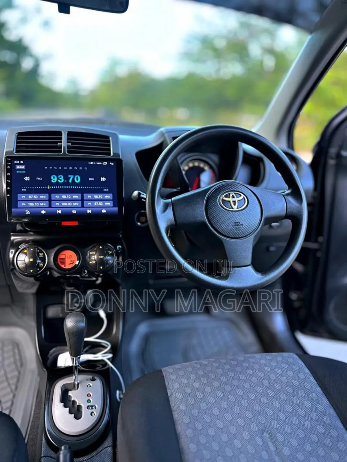 Toyota IST 2009 Black