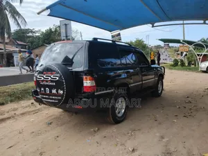Toyota Land Cruiser 1998 Black