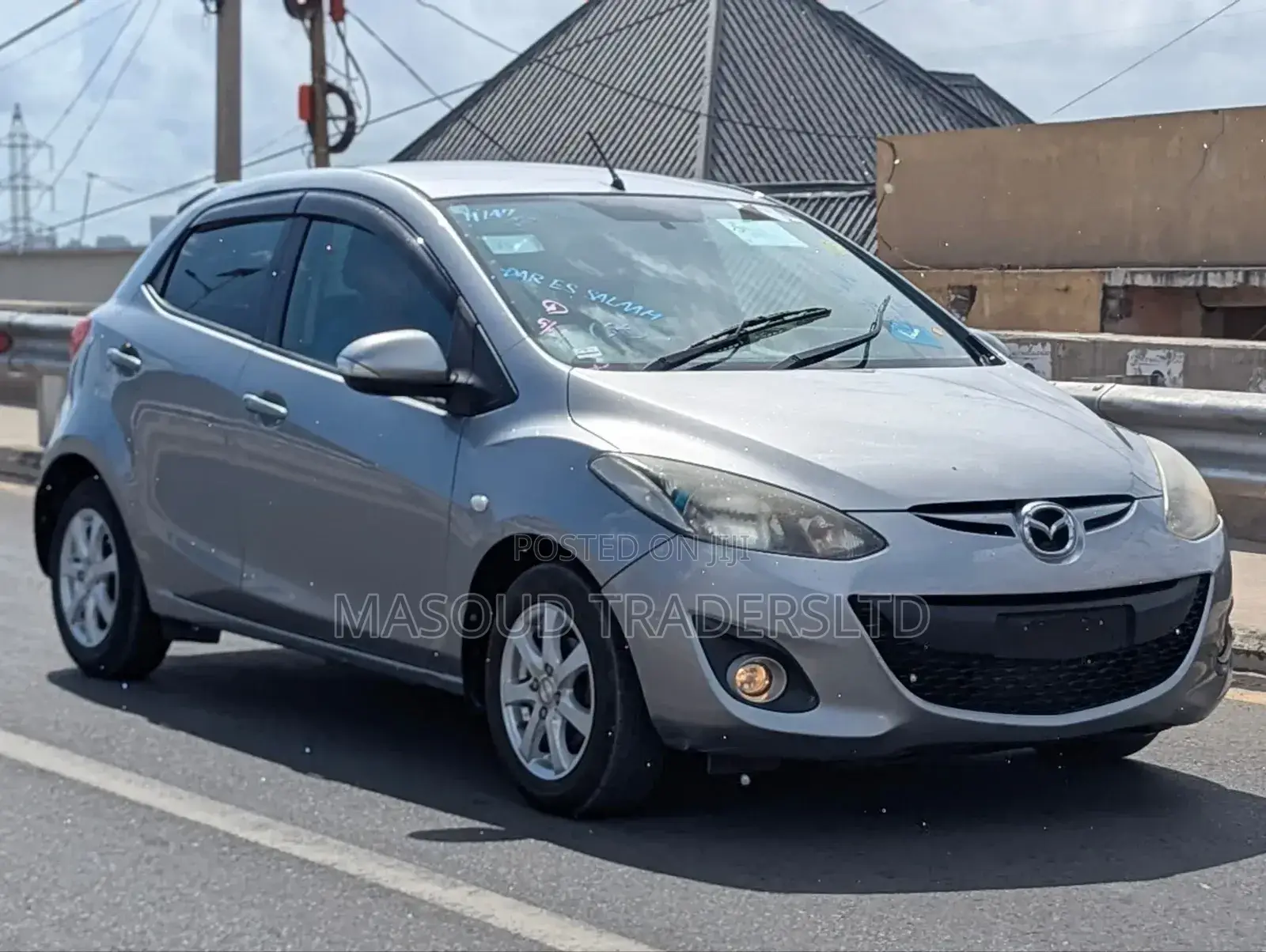 Mazda Demio 2012 Silver