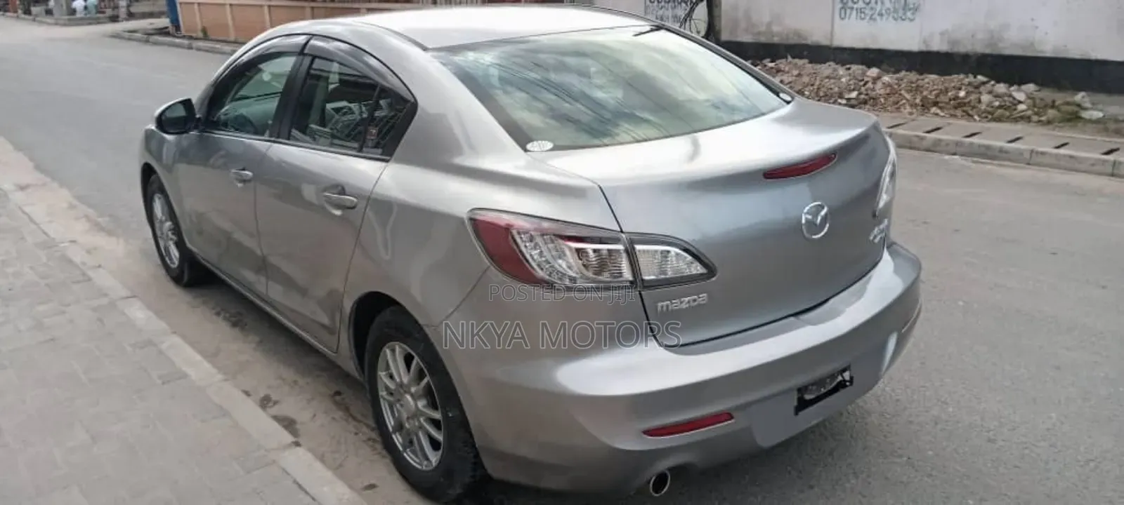 Mazda Axela 2011 Silver
