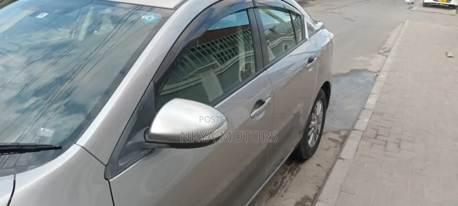 Mazda Axela 2011 Silver