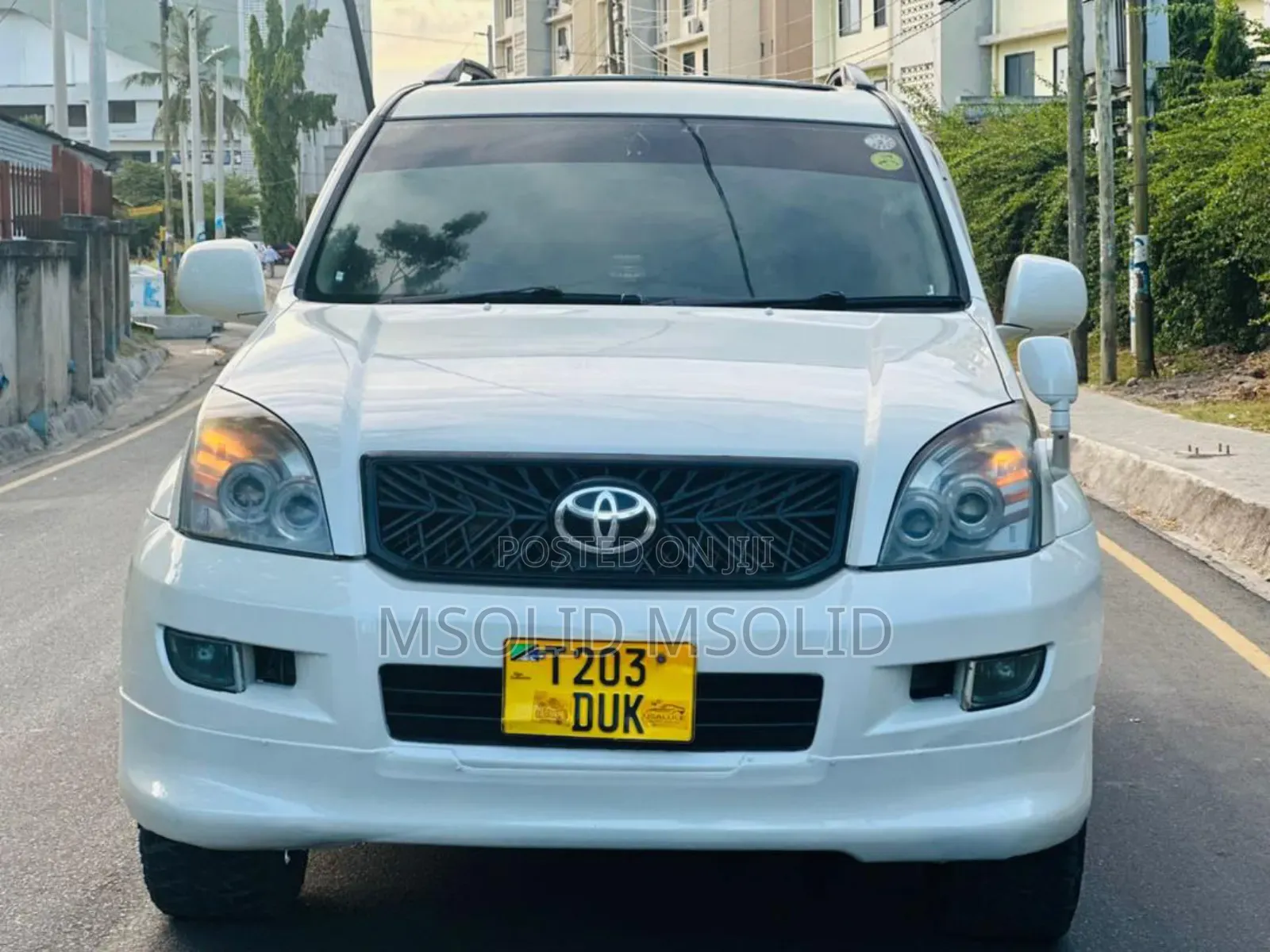 Toyota Land Cruiser Prado 2004 White
