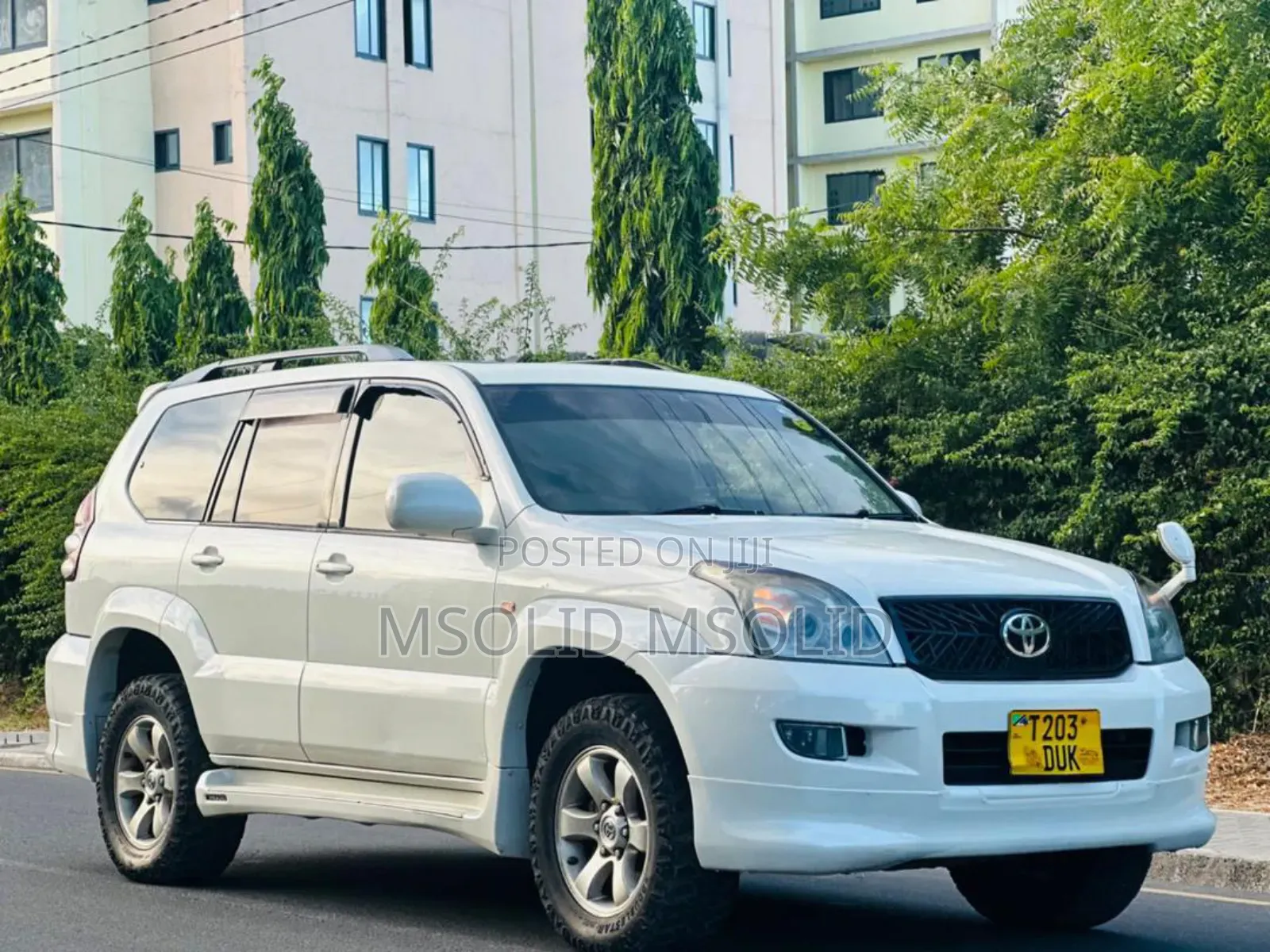 Toyota Land Cruiser Prado 2004 White