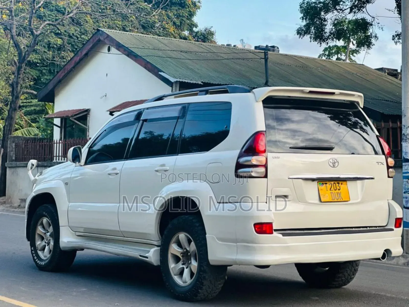 Toyota Land Cruiser Prado 2004 White