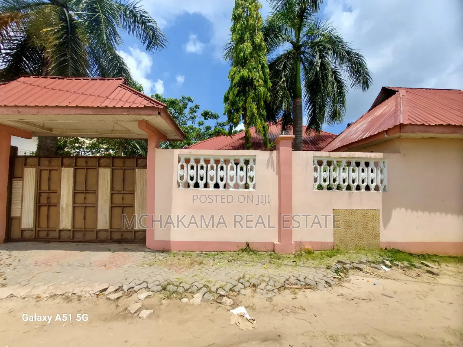 3bdrm House in Mchakama Real Estate, Chamazi for sale