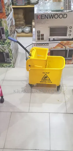 Cleaning Hand Spining Machine With Bucket