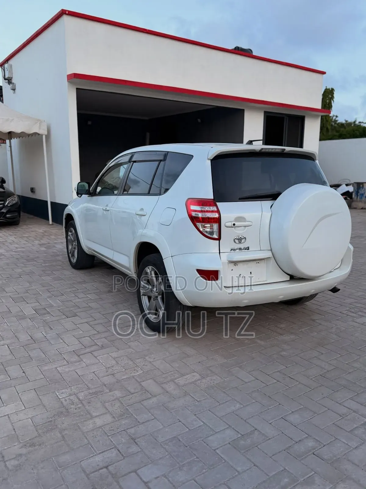 Toyota RAV4 2009 White