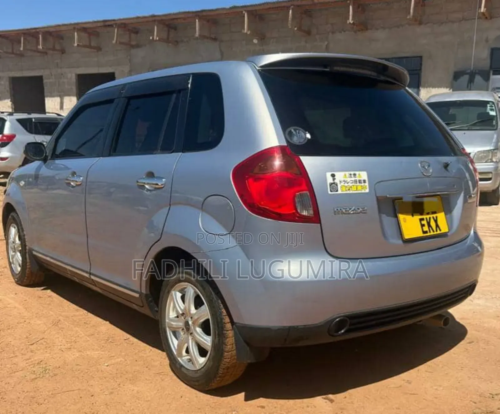 Mazda Verisa 2004 Silver