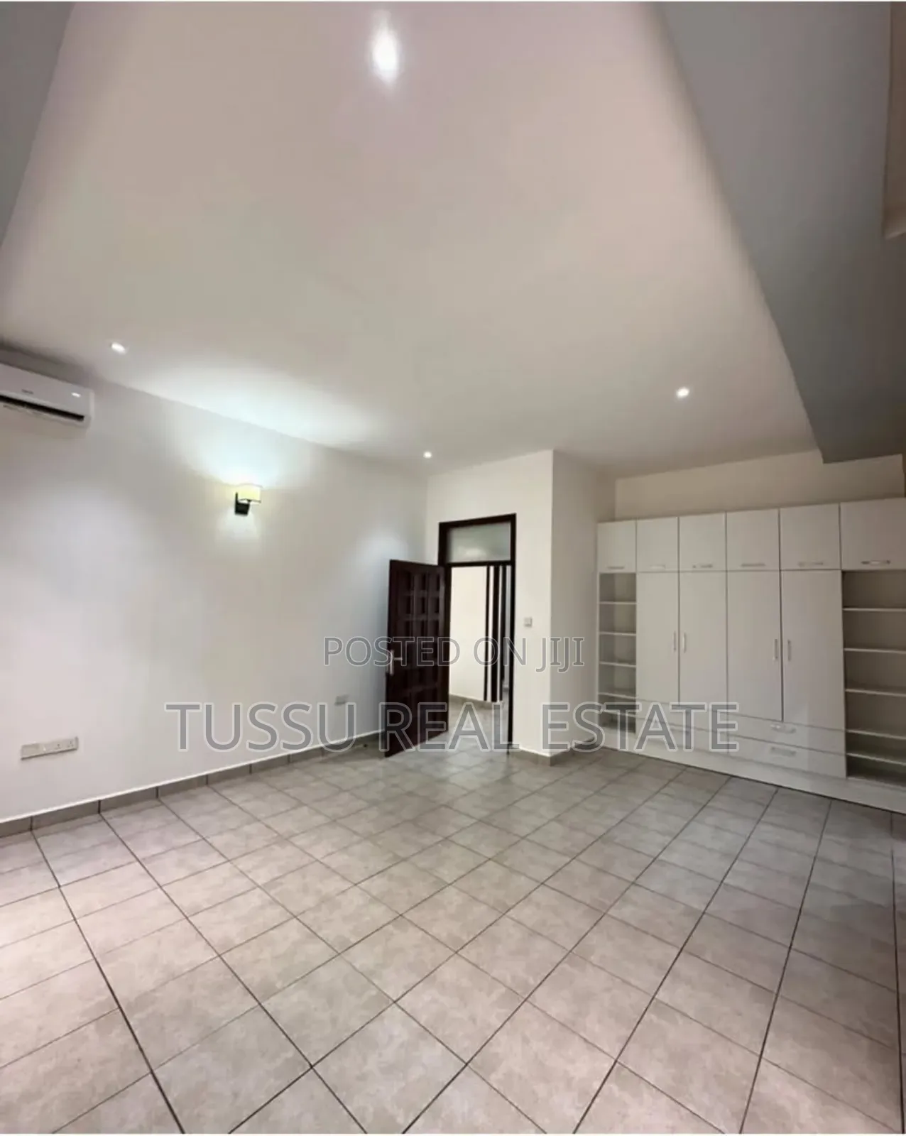 4bdrm Villa in Bahari Beach Dsm, Kinondoni for sale