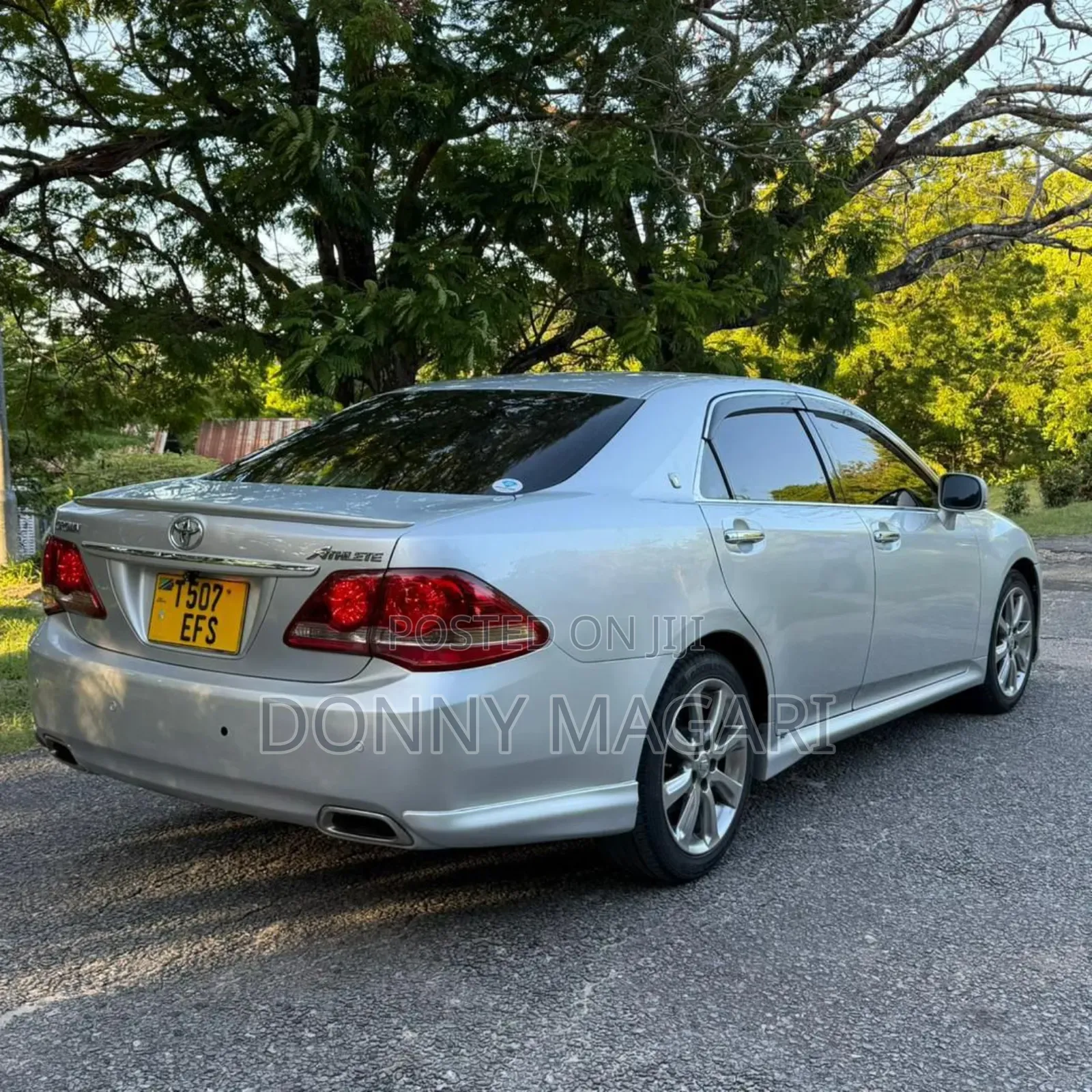 Toyota Crown 2009 Silver