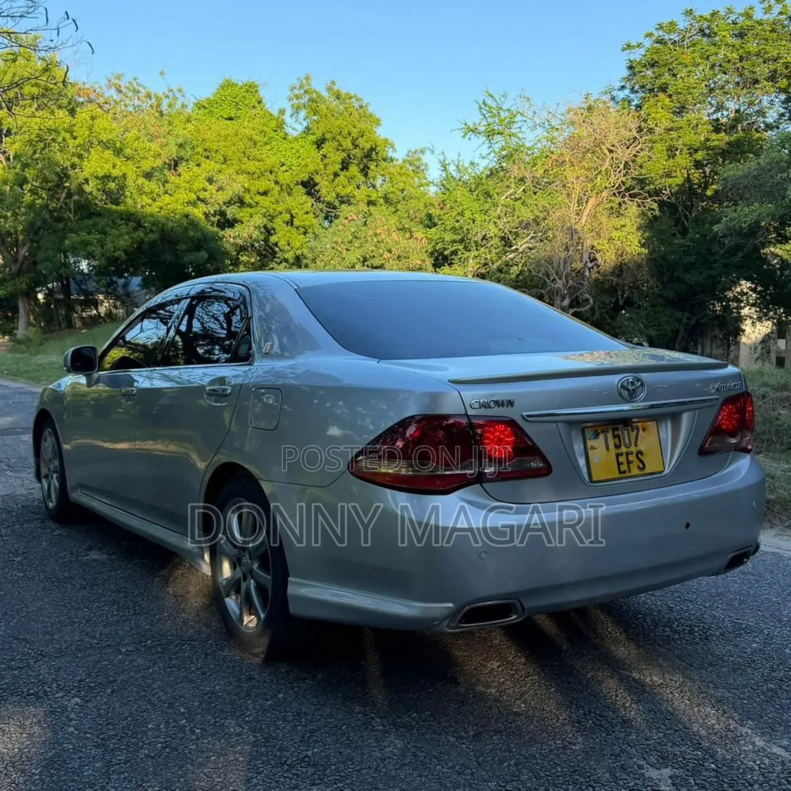 Toyota Crown 2009 Silver