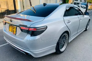 Toyota Mark X 2011 White