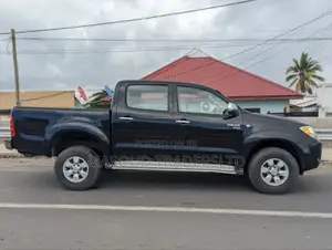 Toyota Hilux 2.5 D-4D SRX 4WD 2008 Black