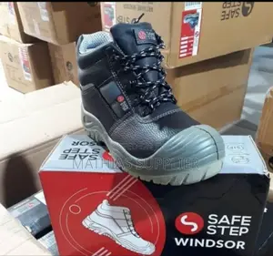 Windsor Safety Boots
