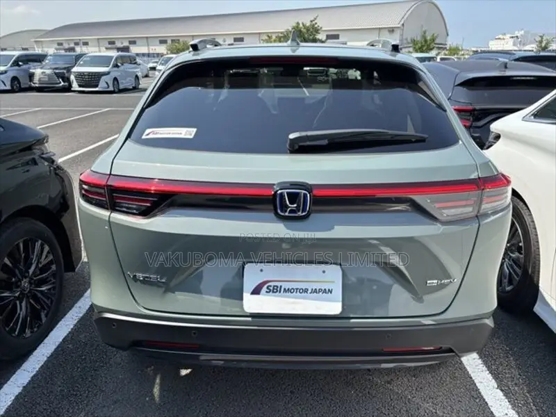 Honda Vezel 2025 Gray