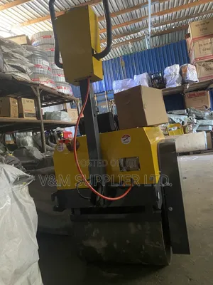 Pedestrian Road Roller (Syl600)