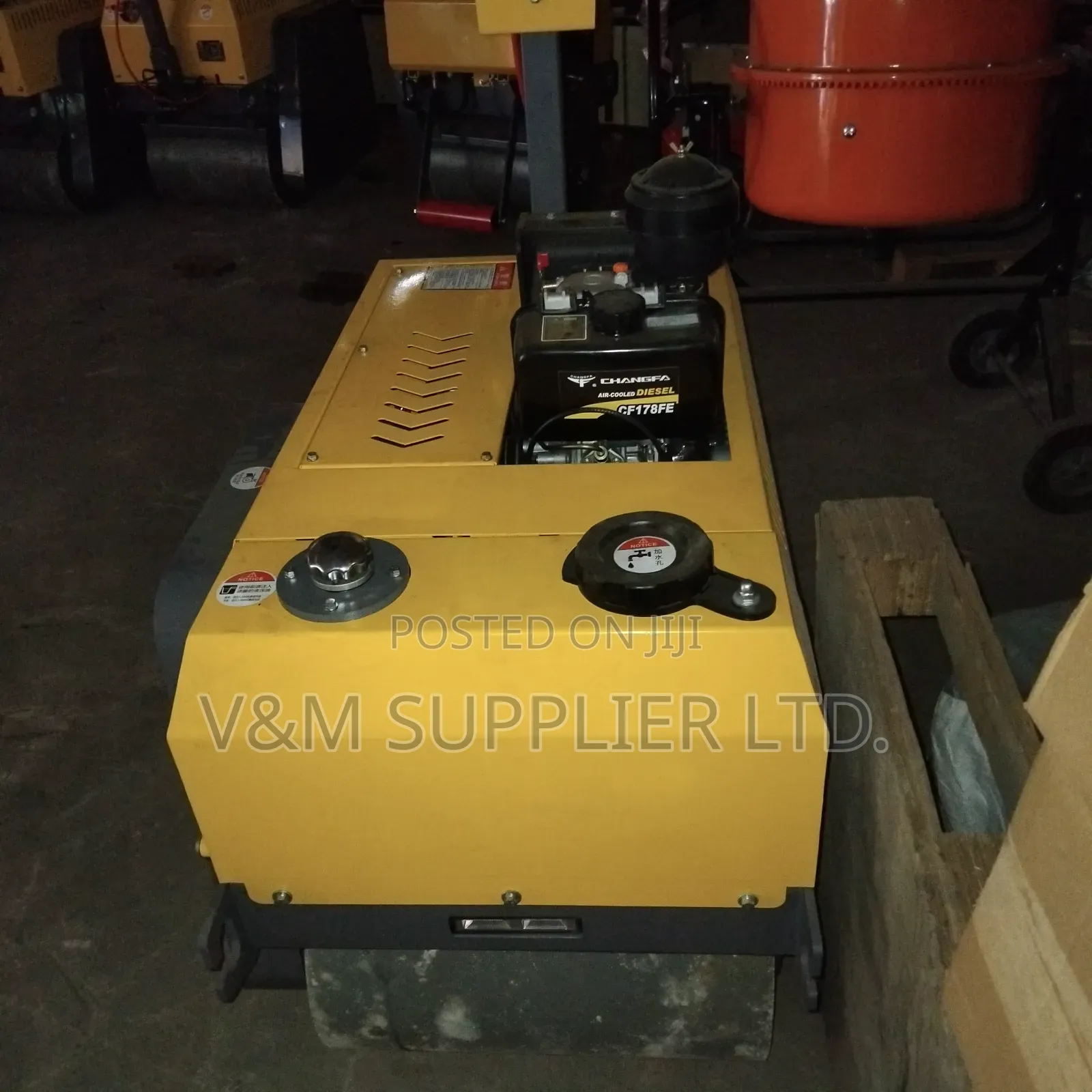 Pedestrian Road Roller (Syl600)