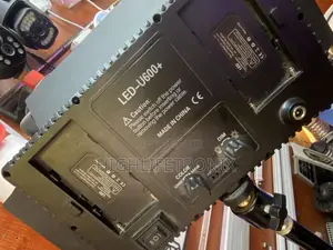 Taa Za Kamera Shooting ~ Led U600+