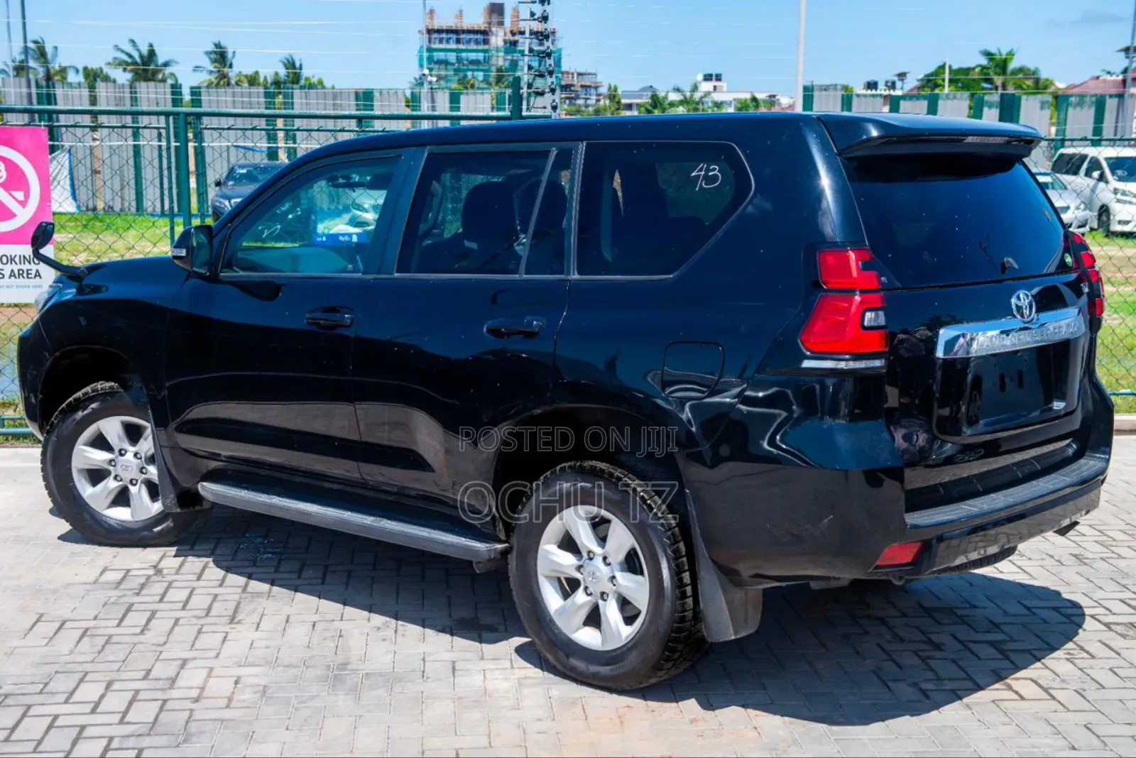 Toyota Land Cruiser Prado 2021 Black