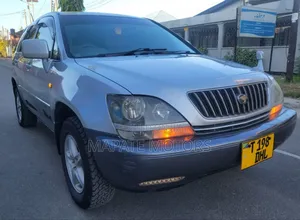 Toyota Harrier 2.2 16V 2001 Silver