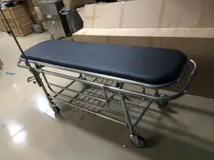 Strecher Trolley