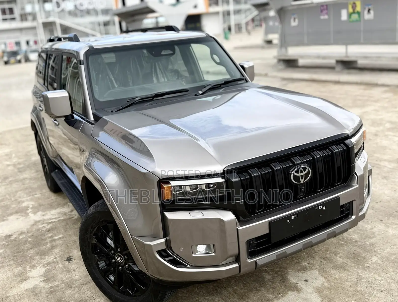 Toyota Land Cruiser Prado 2024 Silver