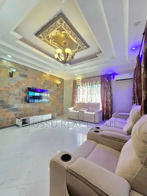 3bdrm House in Mikochen, Mikocheni for sale
