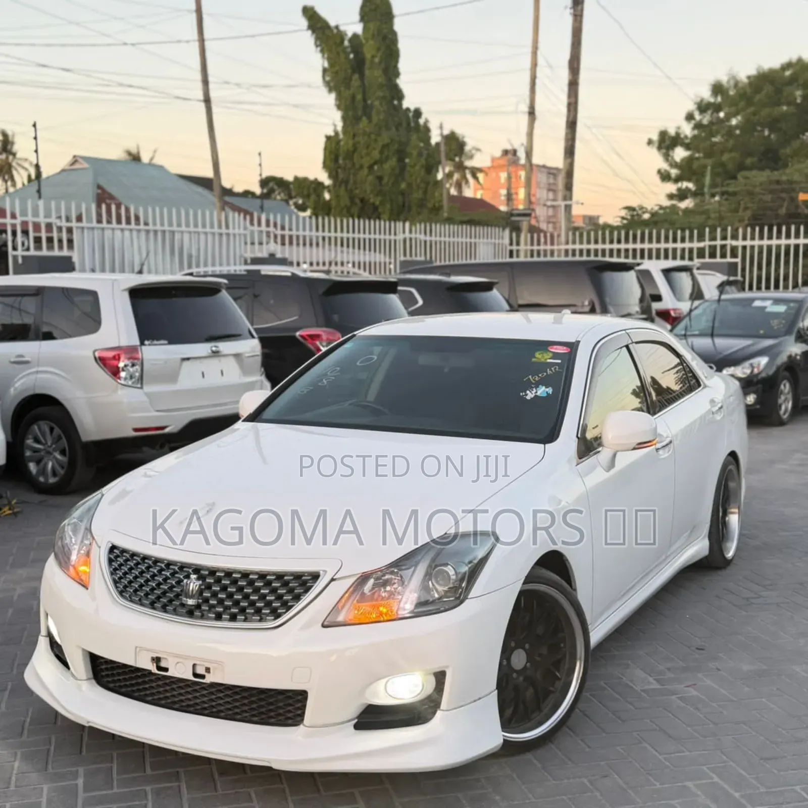 Toyota Crown 2008 White