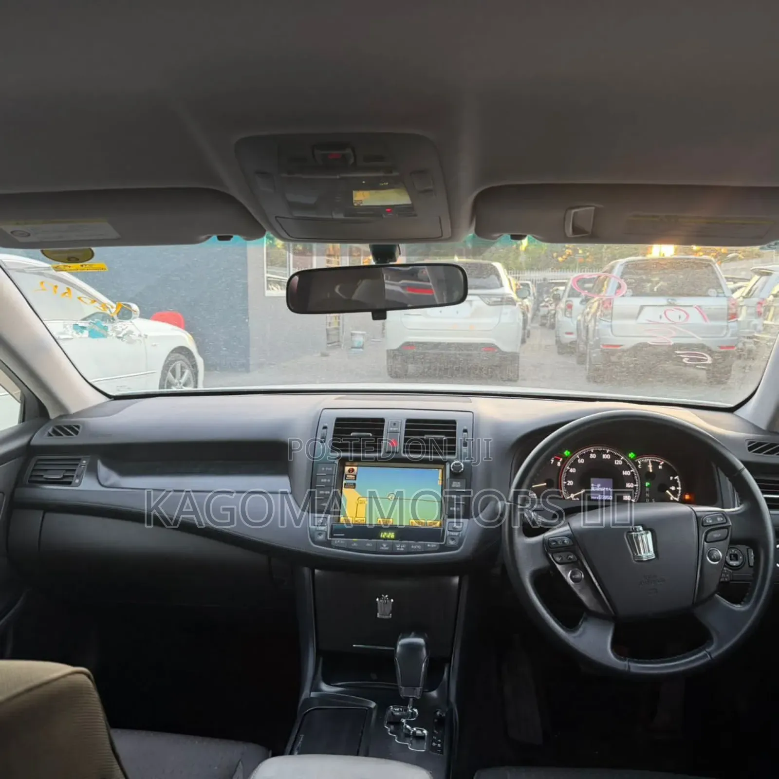Toyota Crown 2008 White