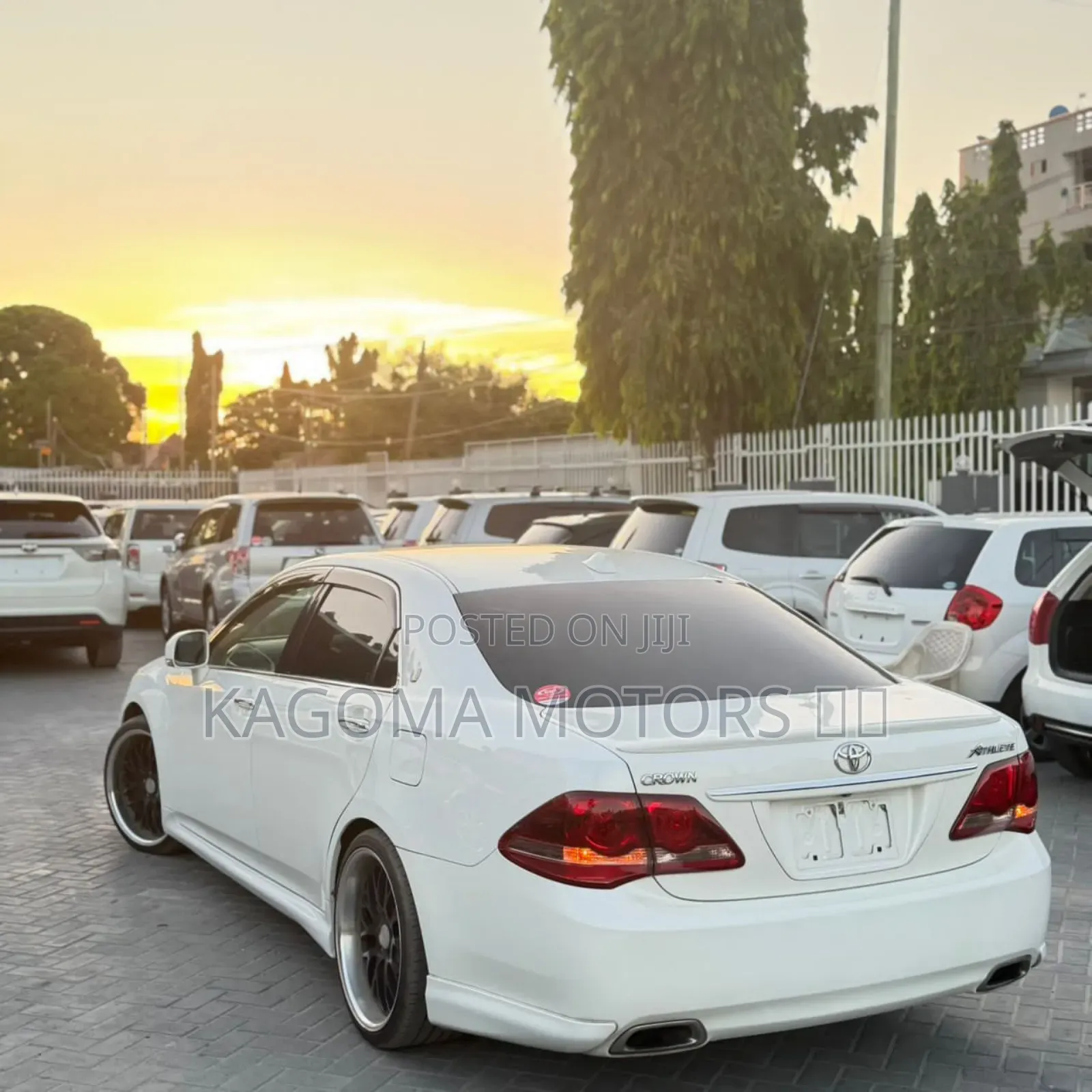 Toyota Crown 2008 White