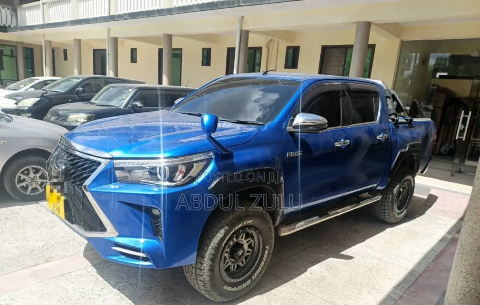 Toyota Hilux 2018 Blue
