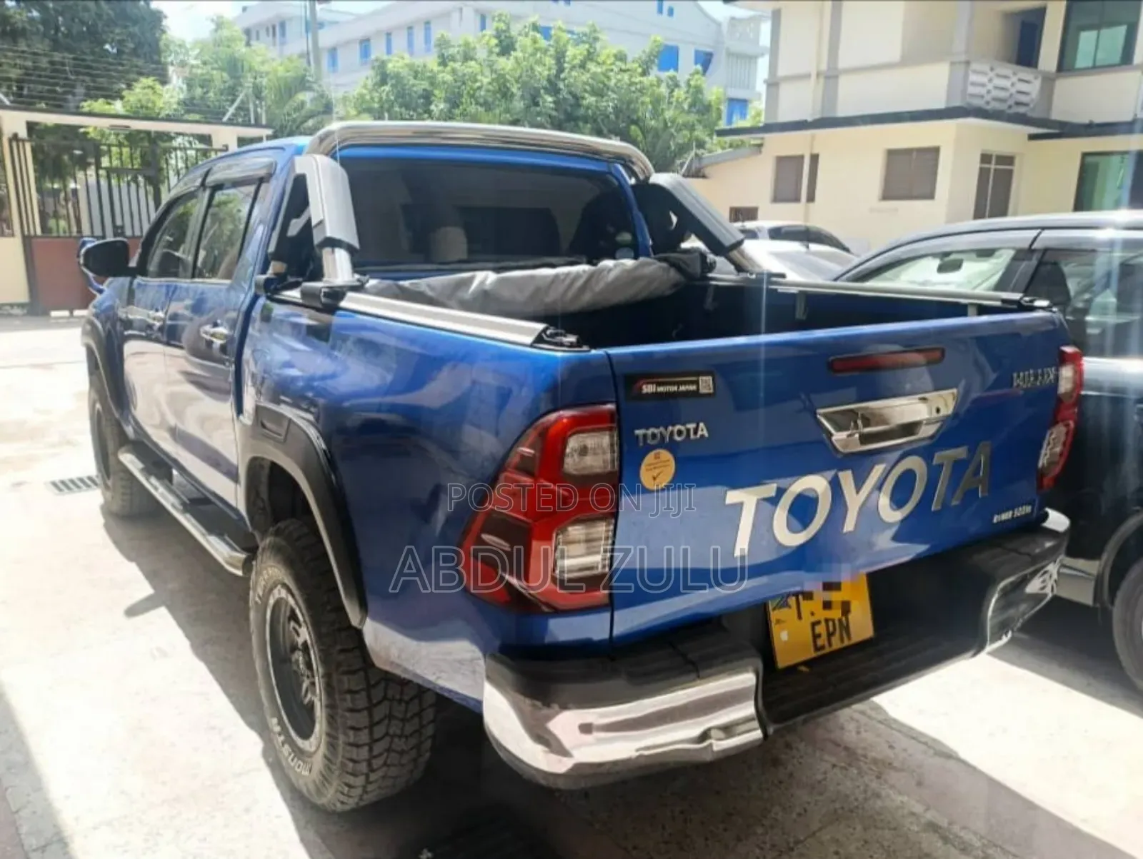 Toyota Hilux 2018 Blue