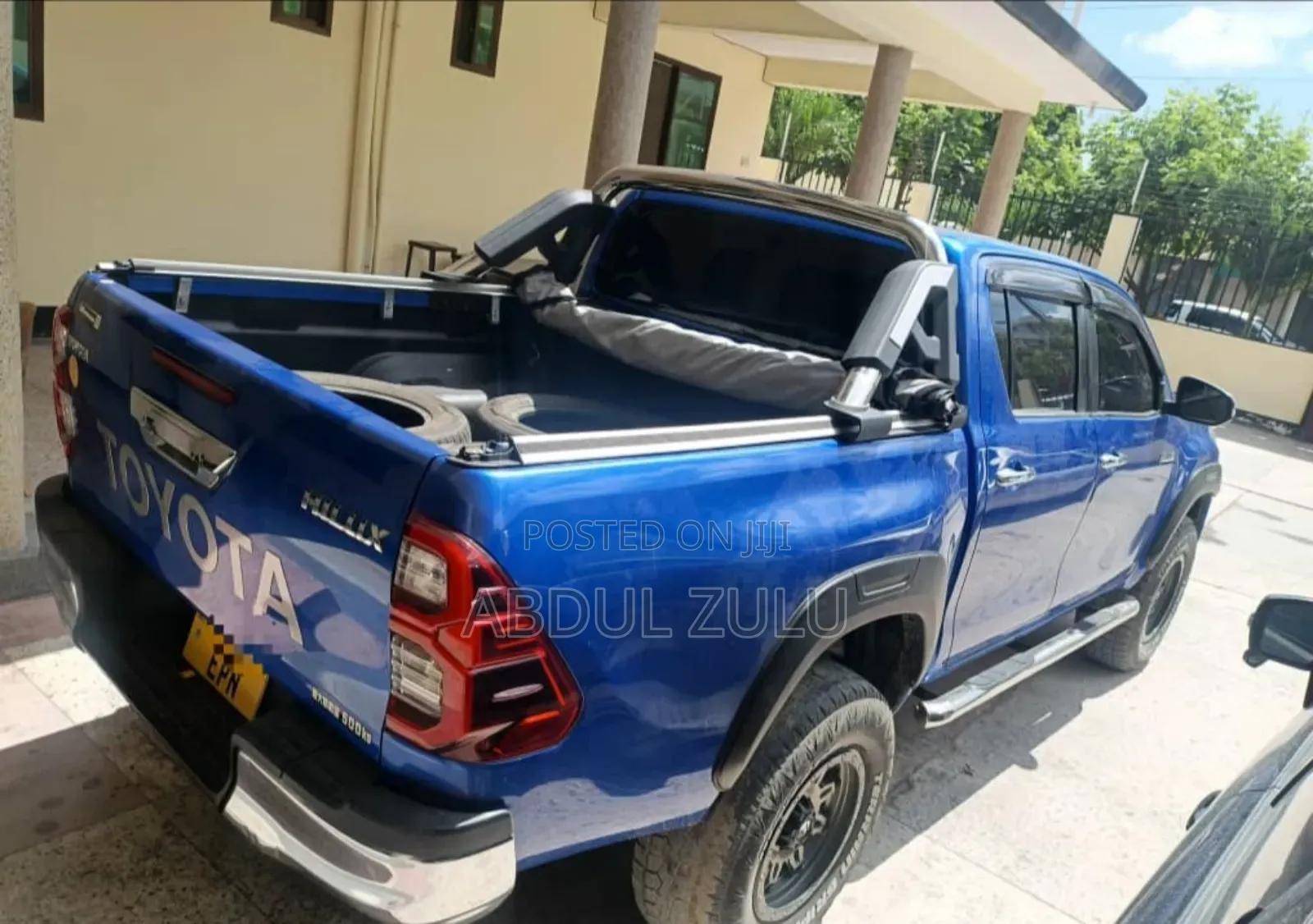 Toyota Hilux 2018 Blue