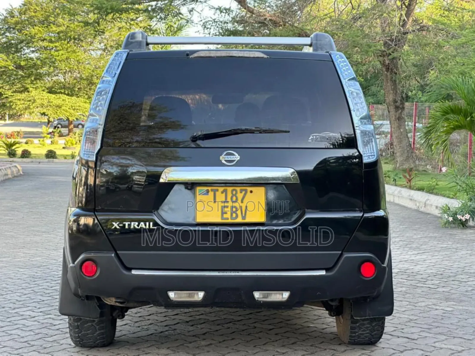 Nissan X-Trail 2010 Black