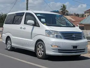 Toyota Noah 2.0 158hp AWD (8 Seater) 2007 White