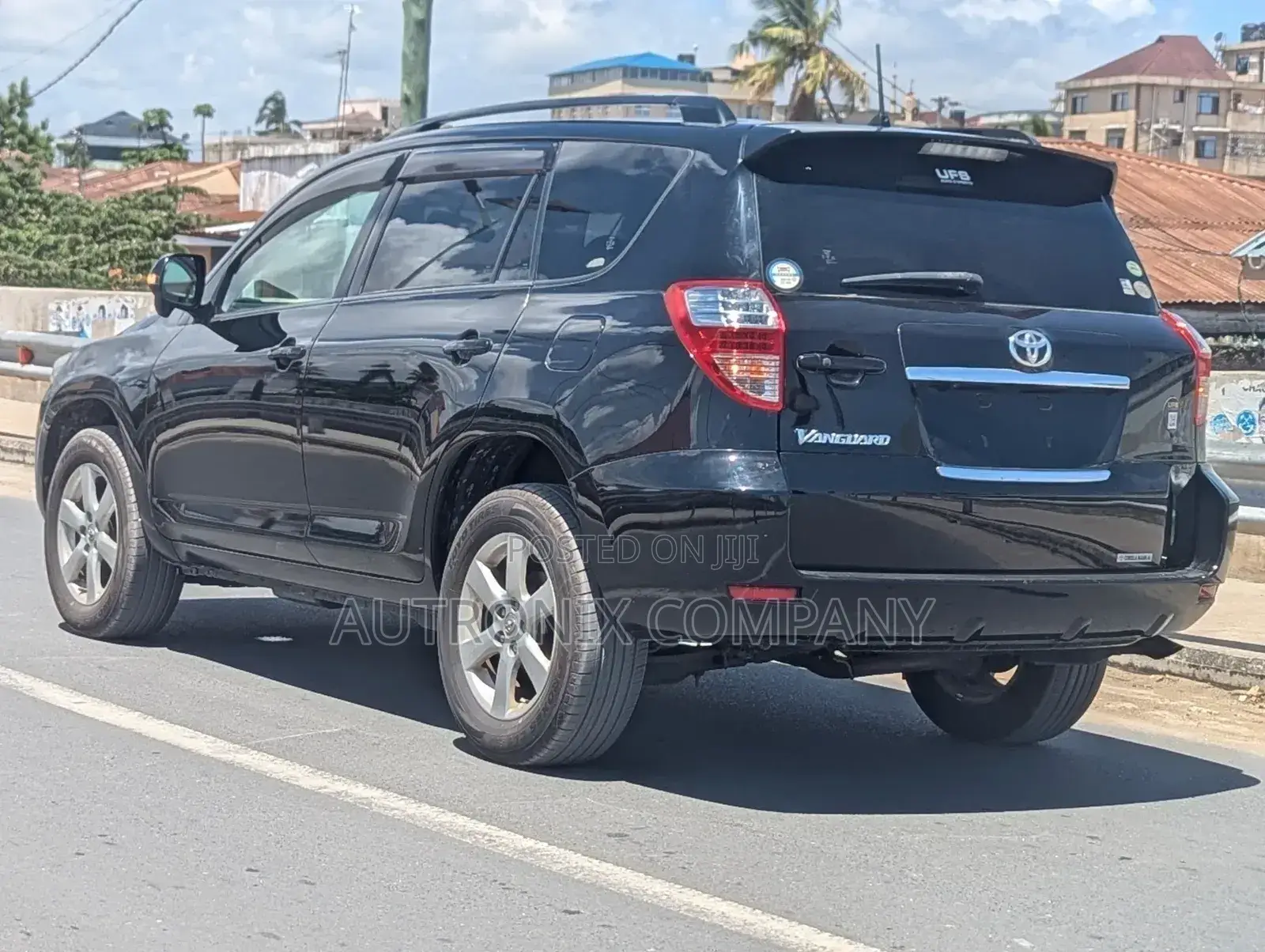 Toyota Vanguard 2008 Black