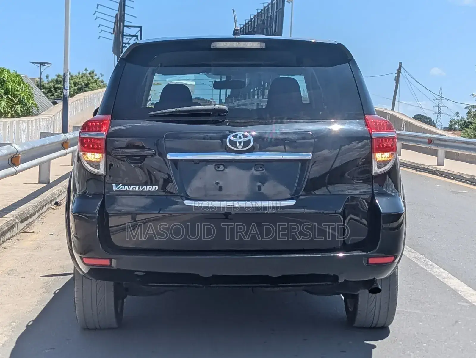 Toyota Vanguard 2010 Black