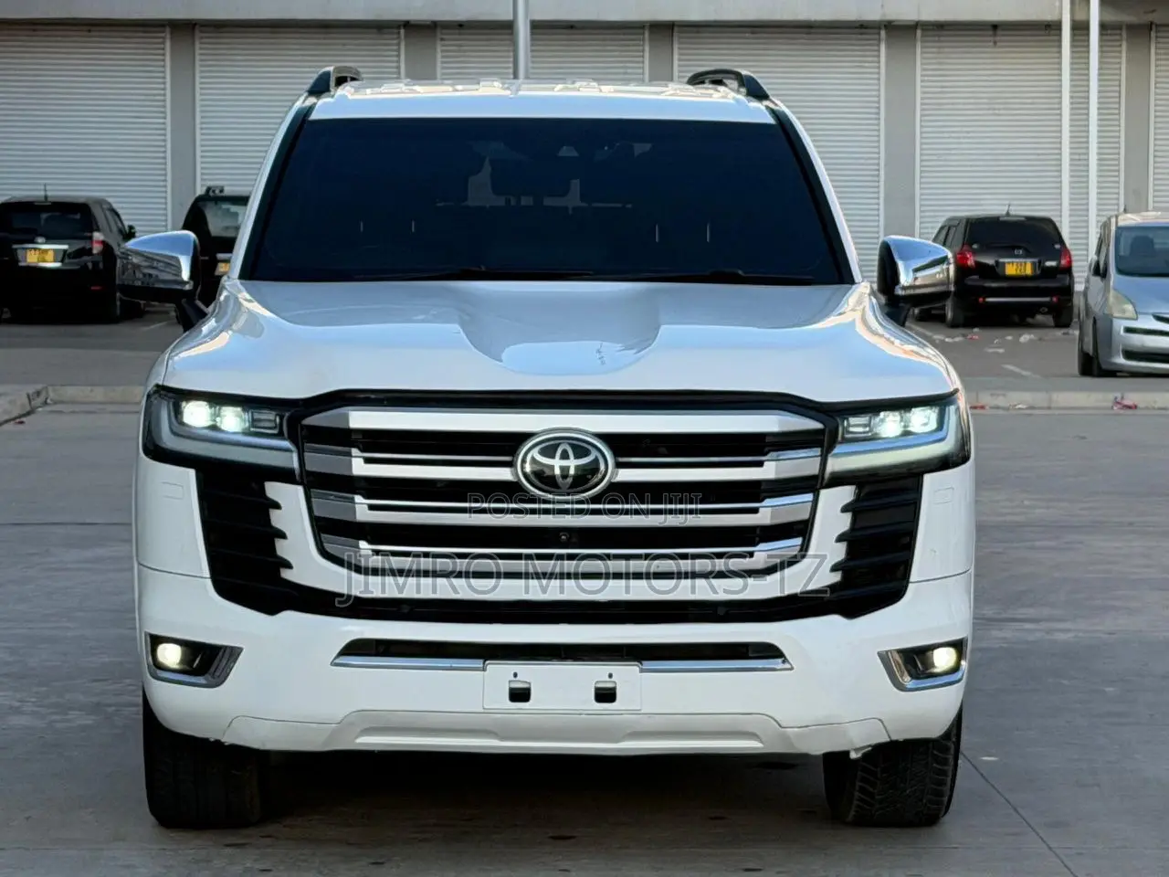 Toyota Land Cruiser 2023 White