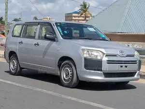 Toyota Succeed SV Premium 2016 Silver